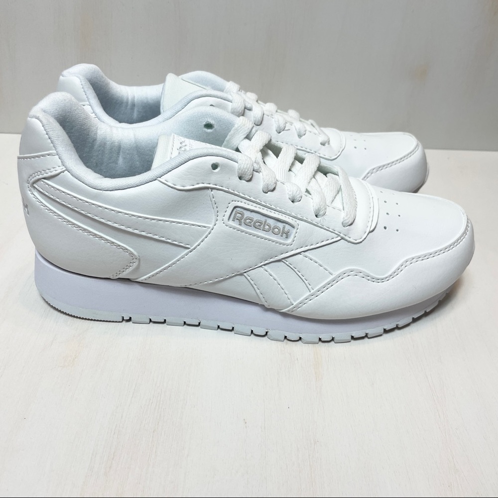New Women’s Reebok Sneakers Sz 7